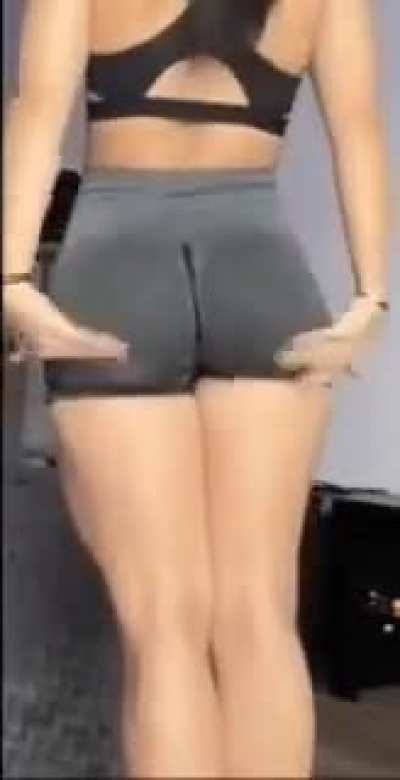 AlanaFlores 