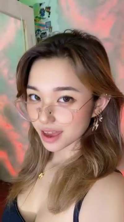 Jeila Dizon