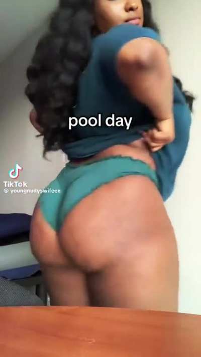 youngnudyswifeee