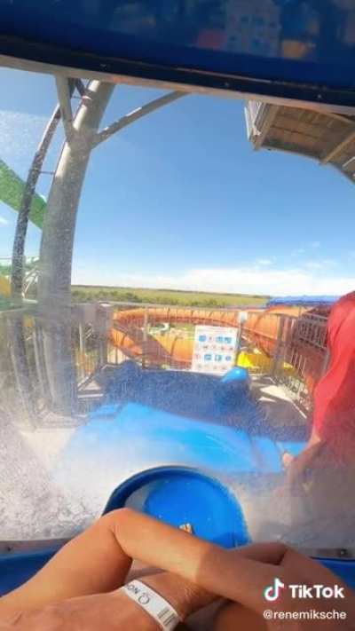 Waterloop Waterslide (Rocket, Trapdoor, Loop) at HungaroSpa (Hungary)