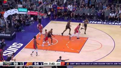 [Highlight] Devin Booker hits the tough three for his 55th points of the night