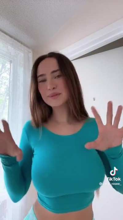 Cece_rosee_