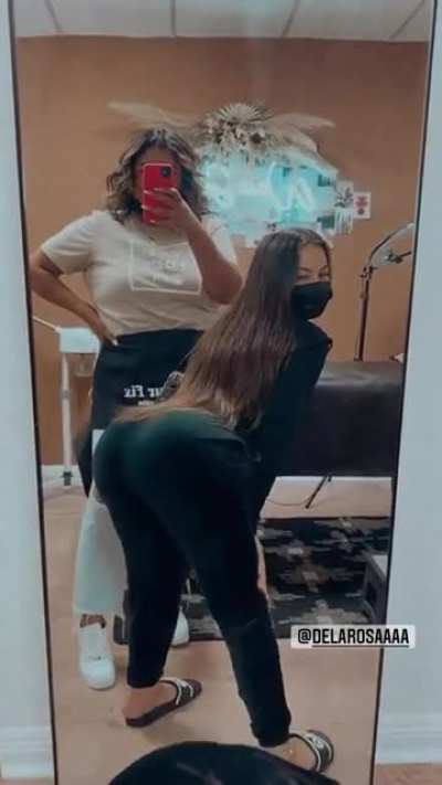 TikTok: delarosaofficiall got that phatty