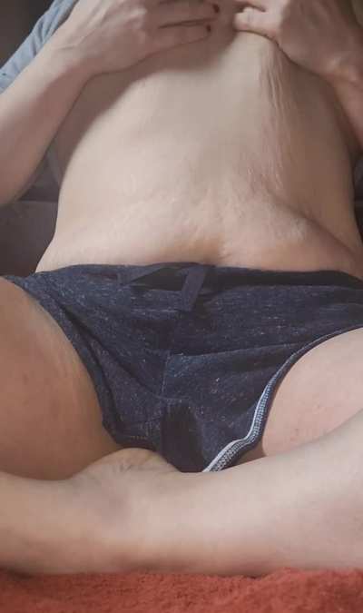 I heard a rumor that you love a chubby girl with a chubby pussy!😈 [31F]