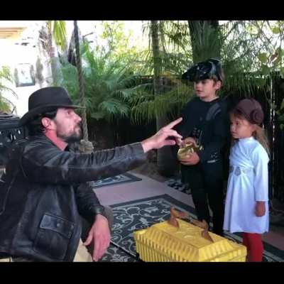 Indiana Jones shows up at kids party and it&rsquo;s amazing (OC)