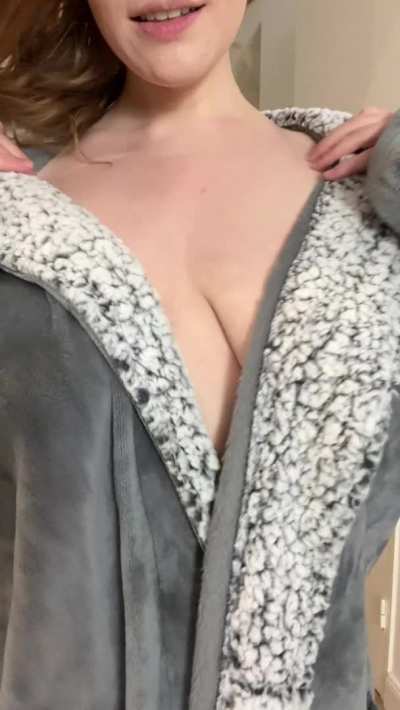 Attempting my signature transition from goofy to sexy redhead! [reveal]