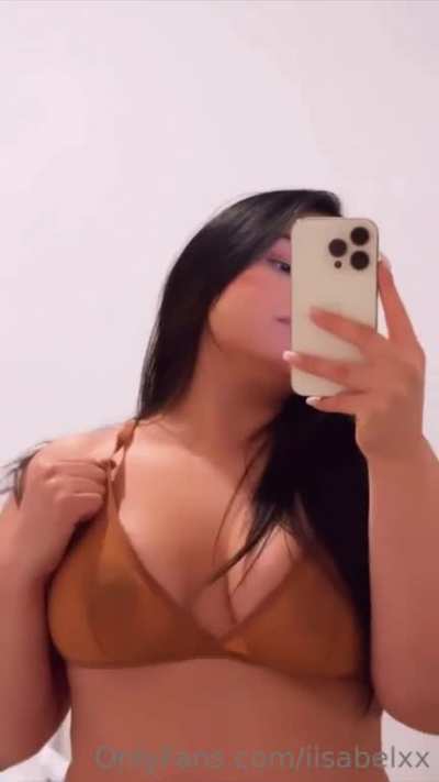 Skims try on 🤤