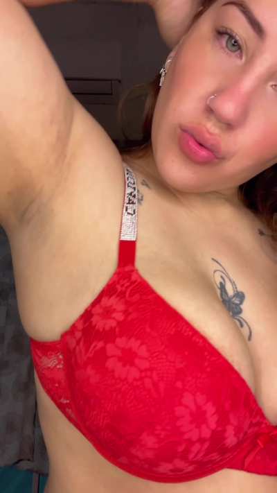 Wow, it feels so good, try it, I'll fulfill your fantasy