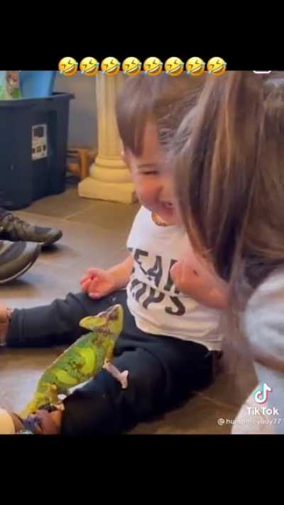You got a little somethin&rsquo; stuck in your teeth.