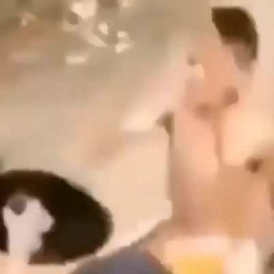 El v&iacute;deo de los ni&ntilde;os pero con m&uacute;sica de jojos de fondo