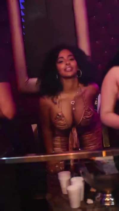 If I saw Ayisha Diaz in the club like this I wouldn&rsquo;t be able to stop staring at her rock hard