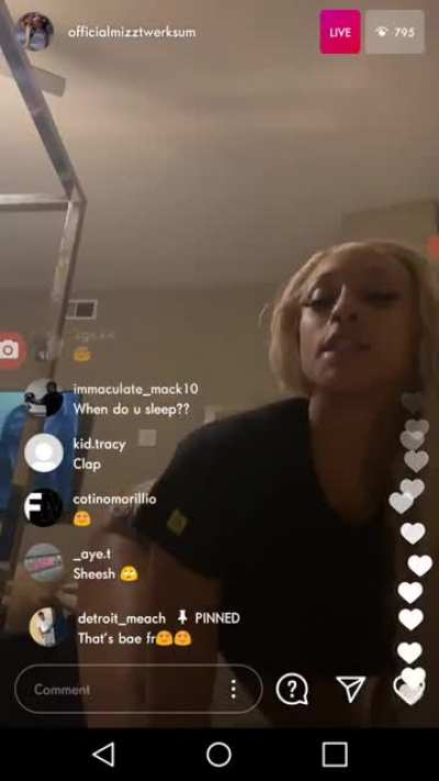 Her live from a couple days ago