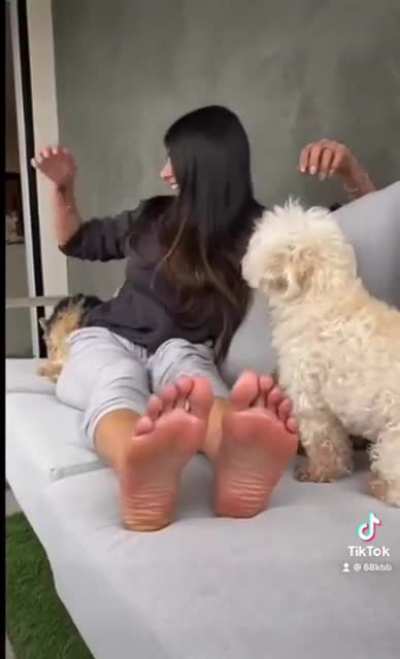 Mia Khalifa soles #2