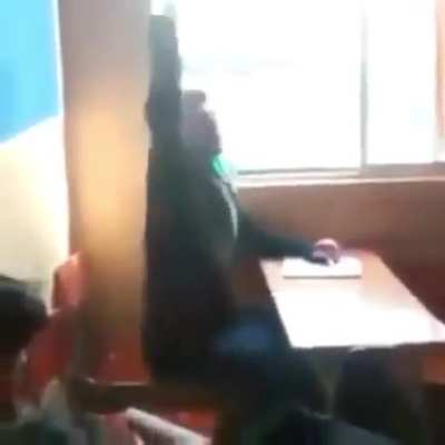 Aula ap&oacute;s covid