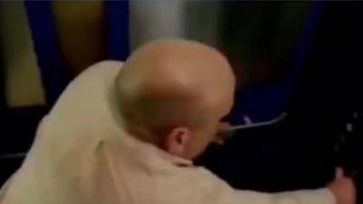 Scena "drammatica" con hank