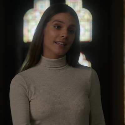 Caitlin Stasey - 'Class of '07'