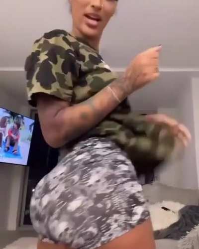 Sexy 😁