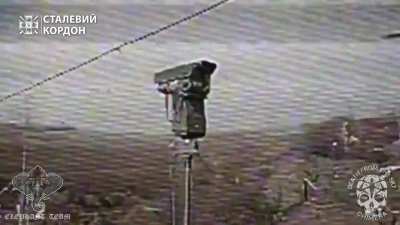 Murom P surveillance system hit by a FPV drone in the Kharkiv Oblast. Work of the 15th Mobile Border Detachment "Steel Border". Published on 29/March/2024.