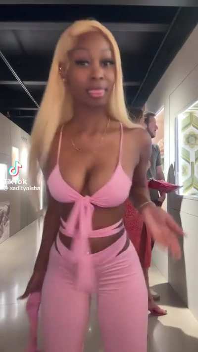 @saditynisha