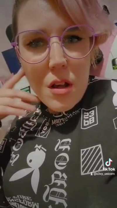 join me for more boobs @S3xy_unicorn