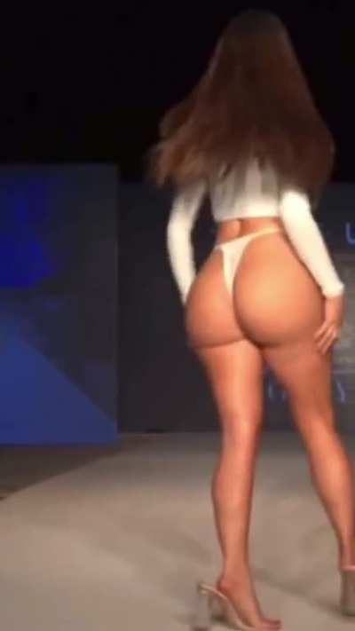 Demi Rose Fat Ass
