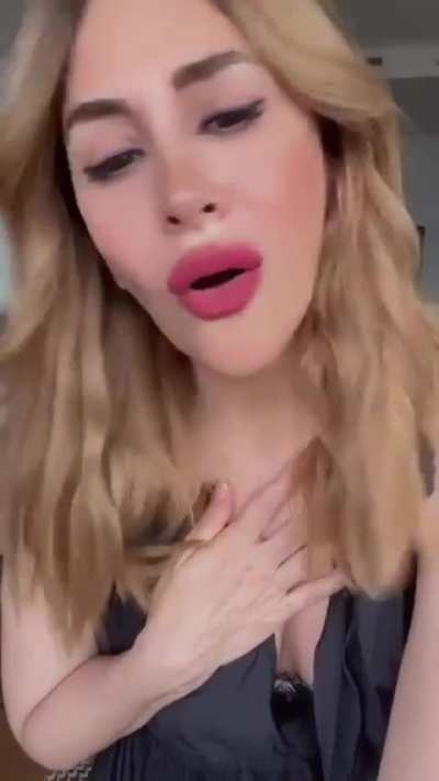 Aynur Aydın 