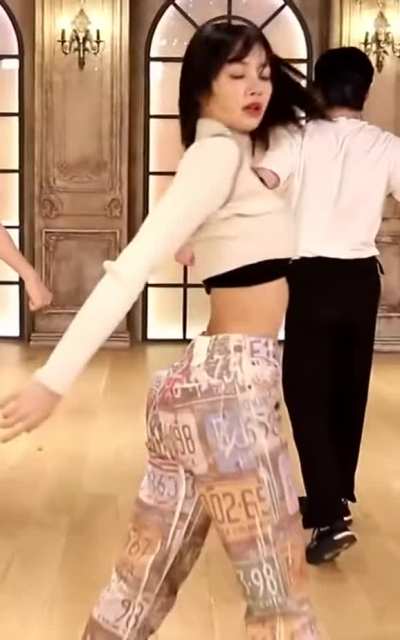 Blackpink - Lisa