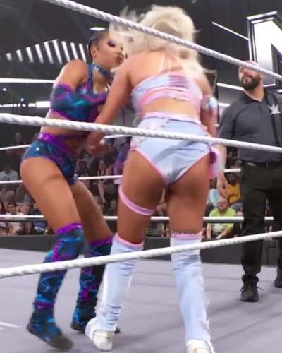 NXT (8/26/25)