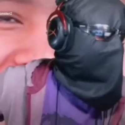 C O M E D I A