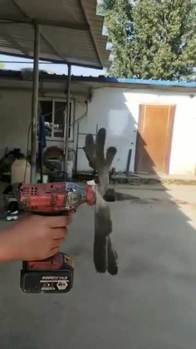 &Auml;latar, the Bender of Time and Space