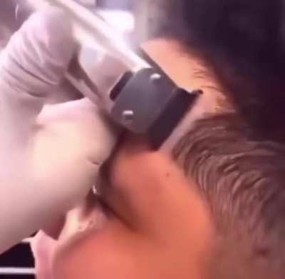 How Tevin&rsquo;s roommate lined him up off camera