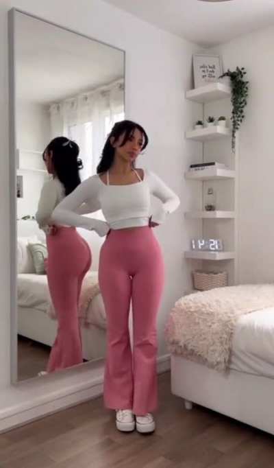 Pink flares 