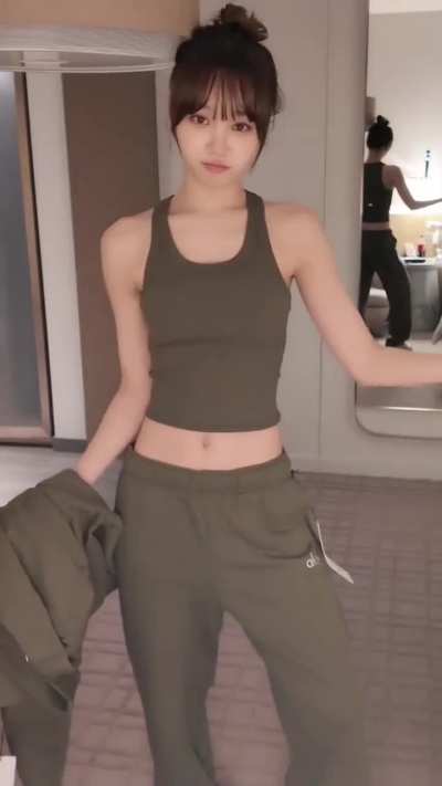 Chaewon (Le Sserafim)