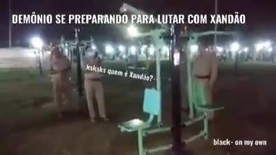 Ser&aacute; que t&aacute; merda se posta no servidor do xend&atilde;o