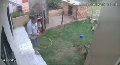 Blowing up an Ant hill (OP on r/DonrBeStupid, can't crosspost)