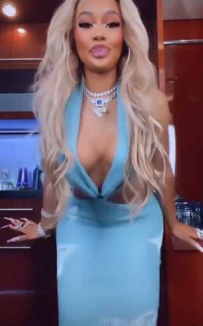 Saweetie🍑