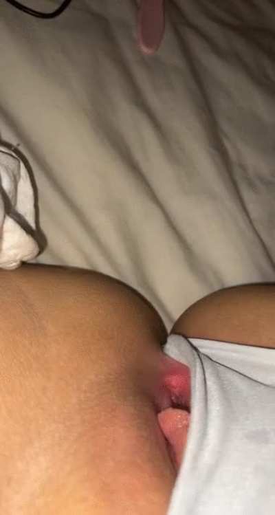 pink pussy reveal