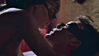 Happy Birthday Jolene Blalock, Slow Burn 2005