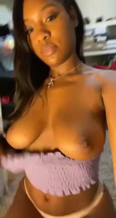 She a 8 but she loves flashing her tits (drop)