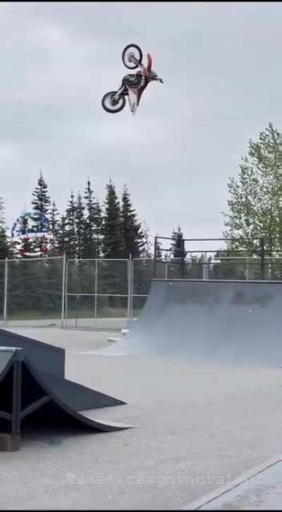 Idiot In Bike&hellip;