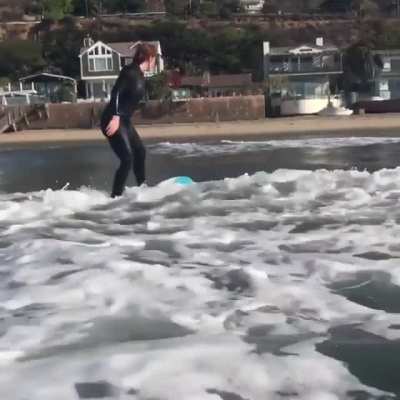 Annalise Surfing