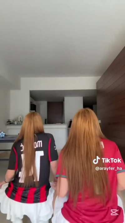 Este lo habían borrado por si no lo vieron y están 🔥👅