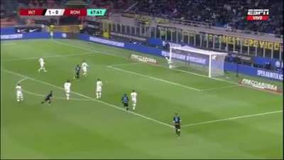 Golazo de S&aacute;nchez