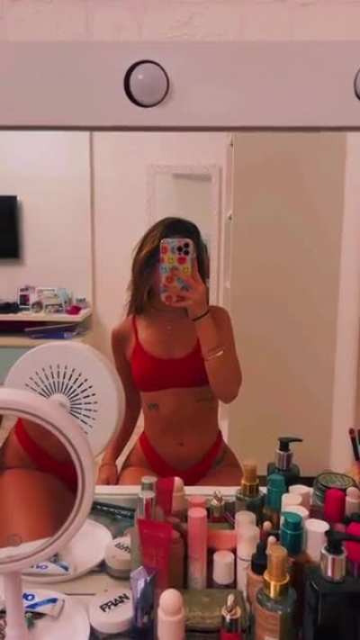 Mel Maia
