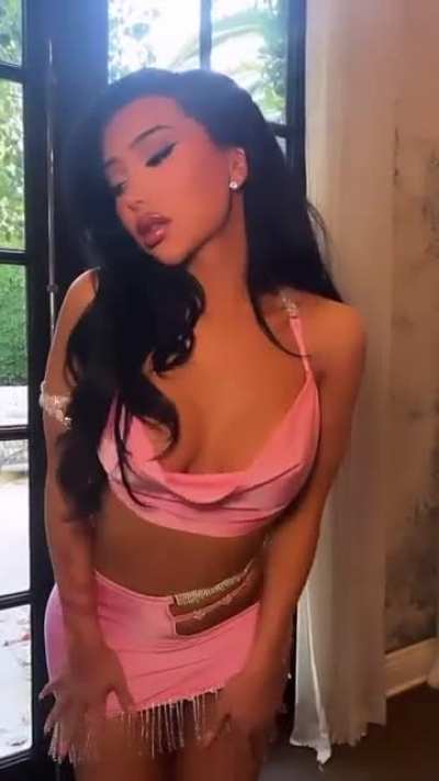 🌸