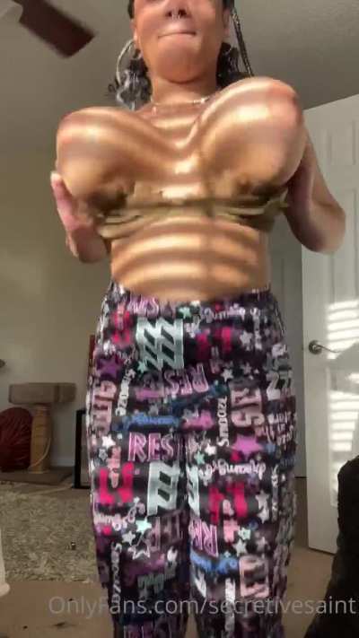 tig ol’ bitties clap