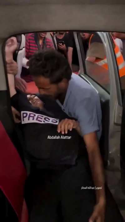 Video shows Israeli tank gunmen indiscriminately firing at reporters. One female reporter was shot in the back while running away. Trying their best to kill anyone who reports their crimes. 