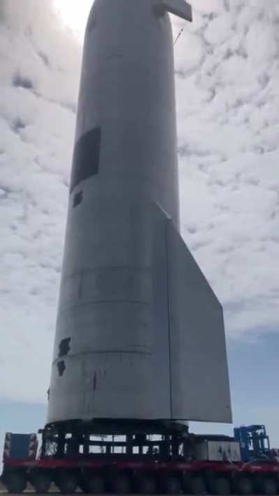 Длина корабля Starship (второй ступени) &mdash; 50 метров