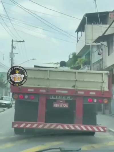 Pega o plot no final do v&iacute;deo!