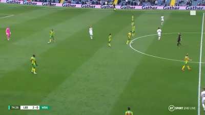 Hern&aacute;ndez Tears Up As His Name Rings Out Around Elland Road